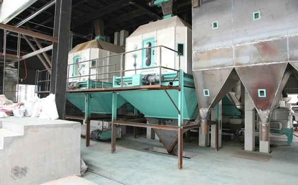 飼料加工機(jī)械多少錢一臺?其為養(yǎng)殖業(yè)的發(fā)展注入了新活力