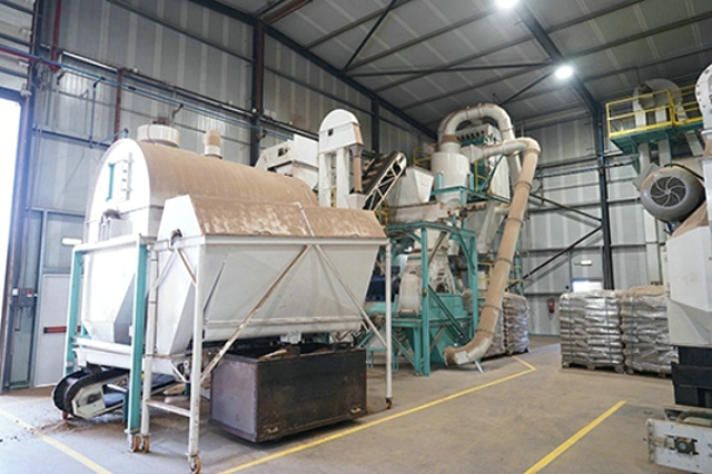 飼料加工機(jī)器